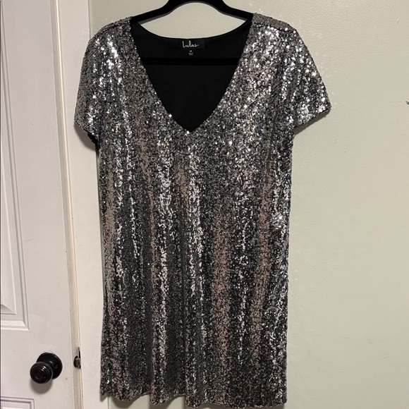 Lulu's Sequin pewter dark grey shift style mini dress - medium - Picture 2 of 7
